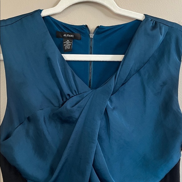 Alfani 2 piece sleeveless blouse and skirt size 8/medium black/teal - Picture 7 of 15